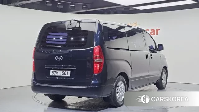 Hyundai The New Grand Starex id 3504236 из Кореи 12