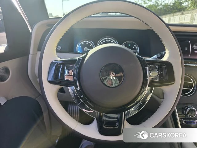 Rolls-Royce Cullinan id 4435175 из Кореи 8