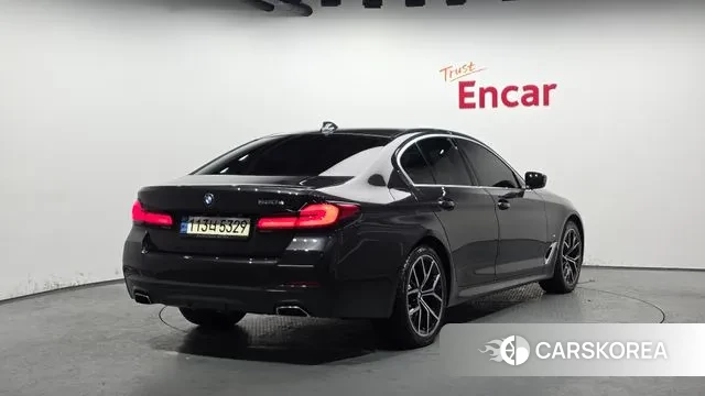 BMW 5 Series (G30) id 3655429 из Кореи 12