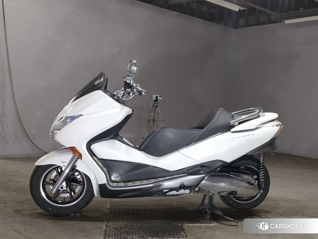 Проданный Honda FORZA Z 2012 из Японии, фото 2