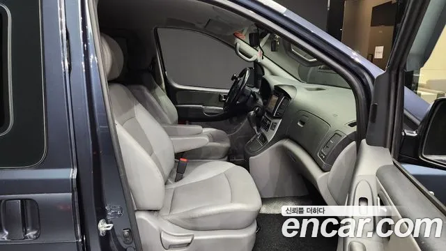 Hyundai The New Grand Starex id 2676332 из Кореи 12