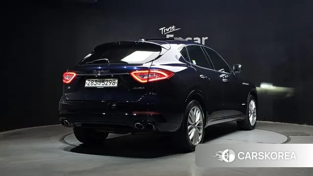 Maserati Levante id 3390505 из Кореи 12