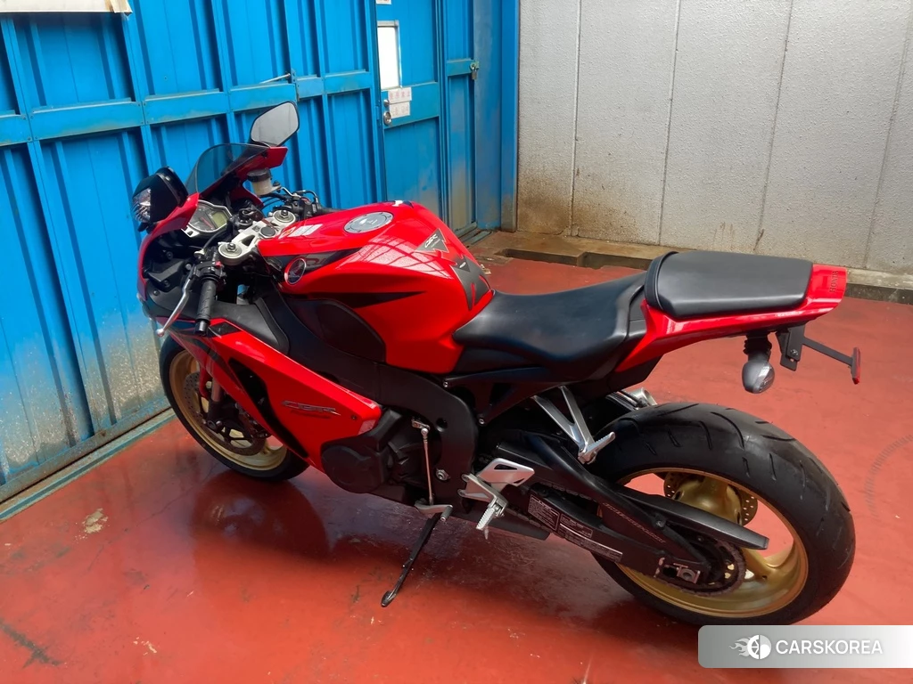 Проданный Honda CBR1000RR 2012 из Японии, фото 2