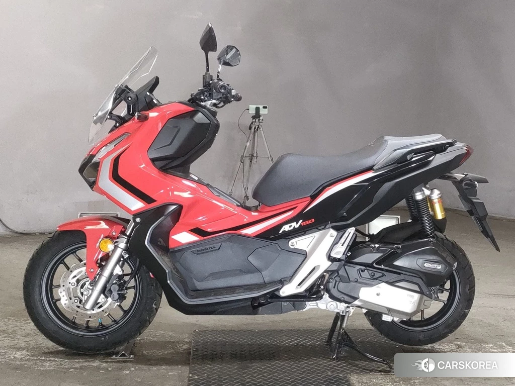 Проданный Honda ADV150 id 4176714 из Японии