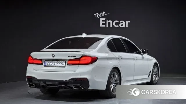 BMW 5 Series (G30) id 3004213 из Кореи 12