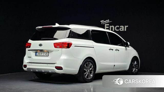 Kia The New Carnival id 4895532 из Кореи 12