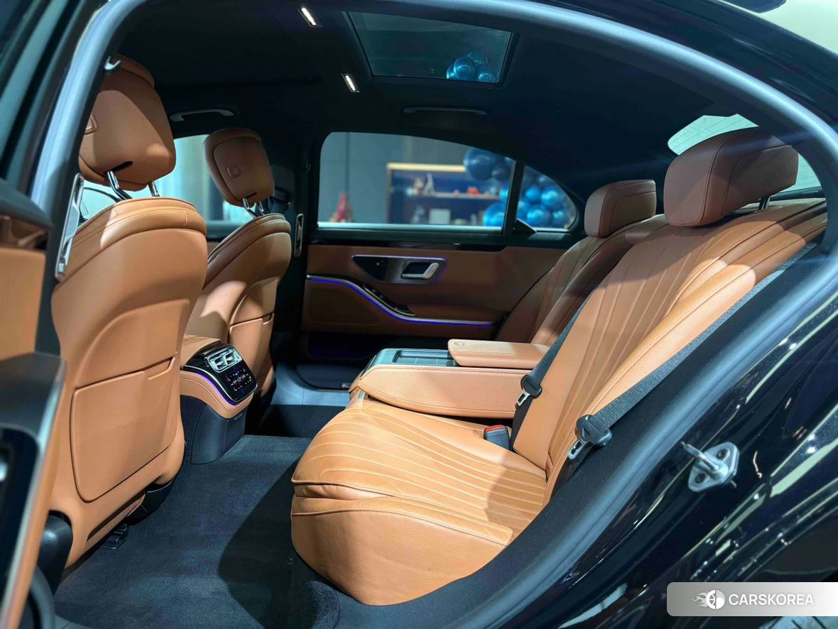 Mercedes-Benz S-class id 4461810 из Китая 12