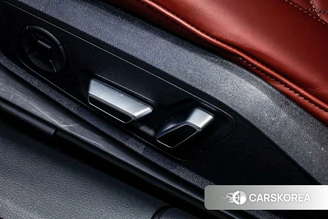 Audi A7L id 4275593 из Китая 12