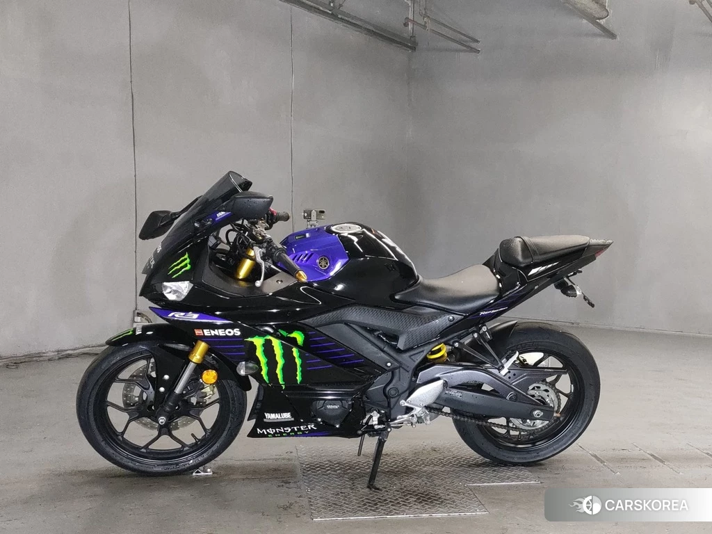 Проданный Yamaha YZF-R3 2021 из Японии