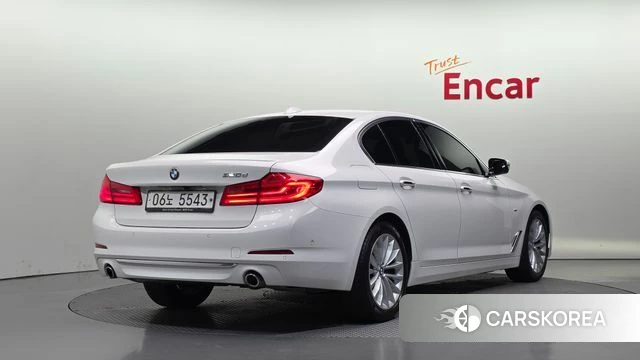 BMW 5 Series (G30) id 4931191 из Кореи 12