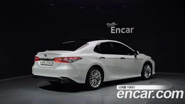 Toyota Camry (XV70) id 2917910 из Кореи 12