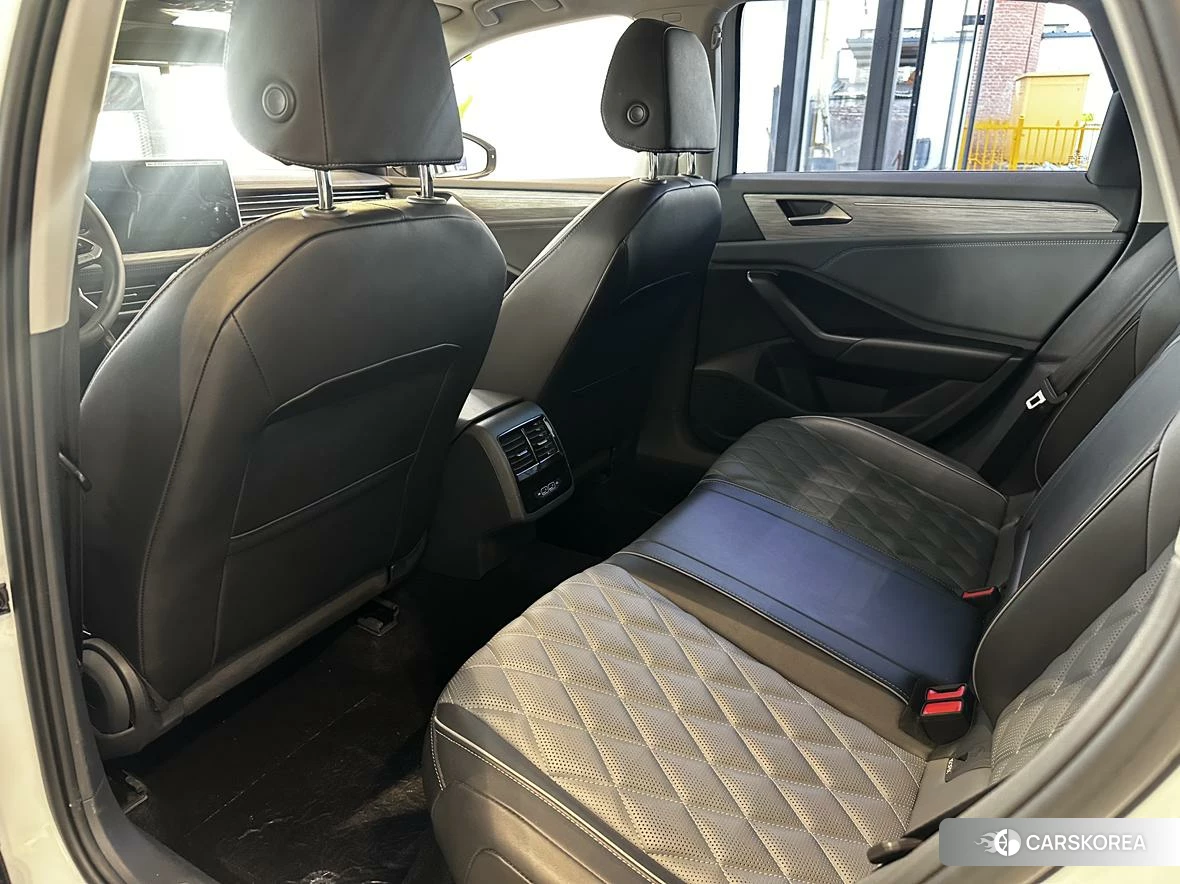 Volkswagen Sagitar id 4487129 из Китая 10