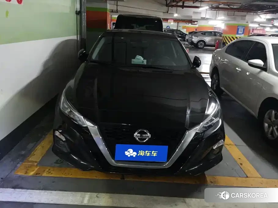 Nissan Altima id 4681173 из Китая 8