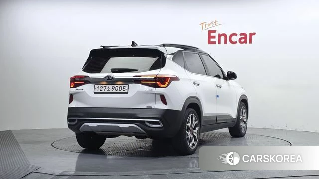 Kia Seltos id 4245351 из Кореи 12