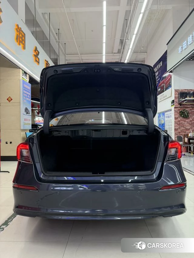Honda Civic id 4298161 из Китая 12