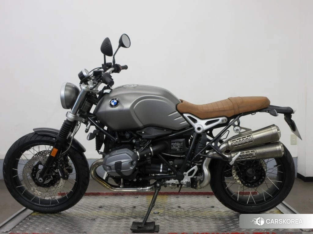 Проданный BMW R NINE T SCRAMBLER 2018 из Японии, фото 2