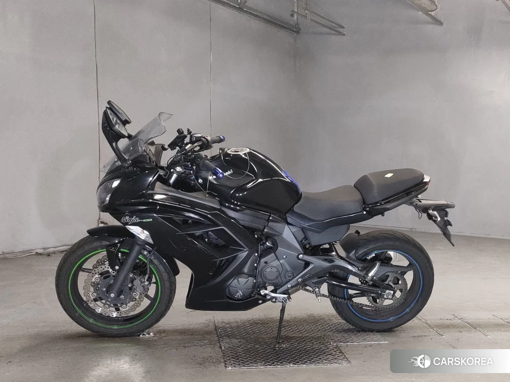 Проданный Kawasaki NINJA 400 2015 из Японии, фото 2