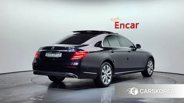 Mercedes-Benz E-Class W213 id 3736909 из Кореи 12