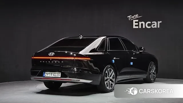 Hyundai Grandeur (GN7) id 3058184 из Кореи 12