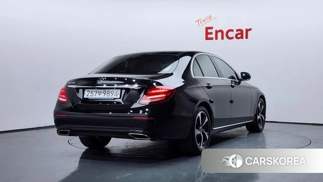 Mercedes-Benz E-Class W213 id 4304529 из Кореи 12