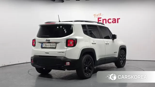 Jeep Renegade id 3555928 из Кореи 12