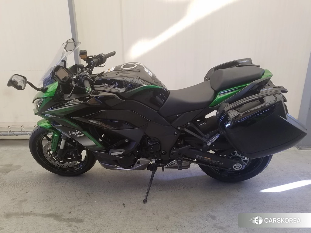 Проданный Kawasaki NINJA 1000 SX 2021 из Японии
