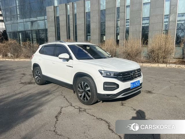 Volkswagen Tanyue 2022 Белый из Китая, фото 3