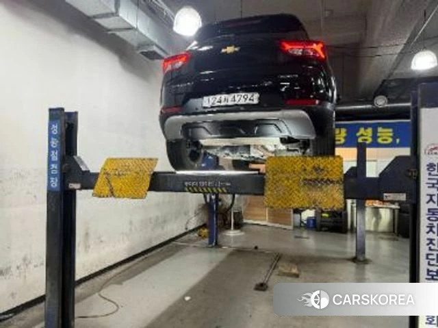 Chevrolet (GM Daewoo) Trailblazer 2022 Черный из Кореи, фото 2