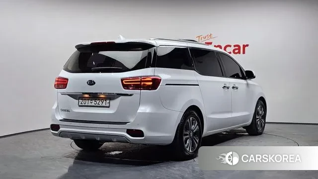 Kia The New Carnival id 3601823 из Кореи 12