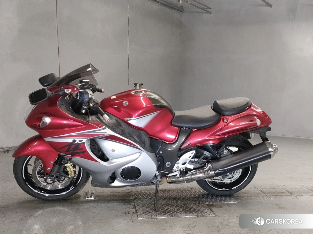 Проданный Suzuki GSX1300R HAYABUSA 2016 из Японии