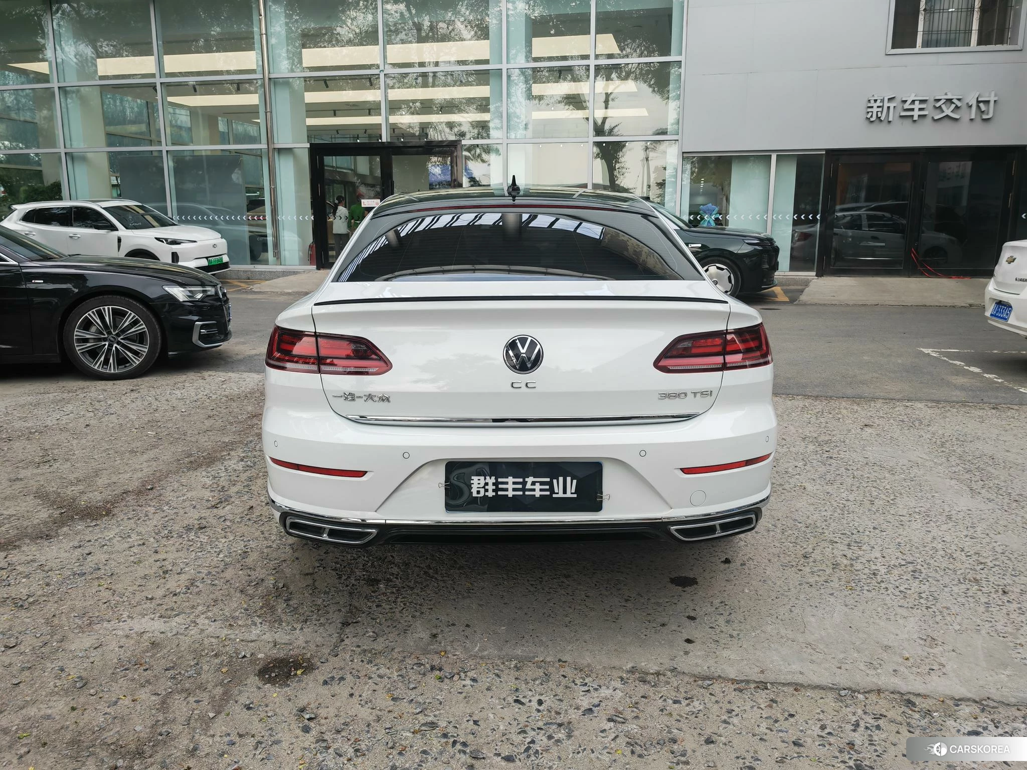 Volkswagen CC 2024 Белый из Китая, фото 2