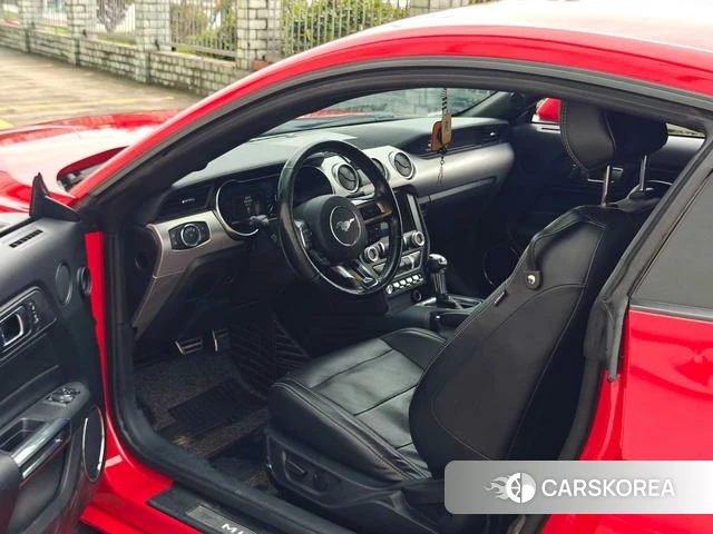 Ford Mustang 2020 Красный из Китая, фото 2