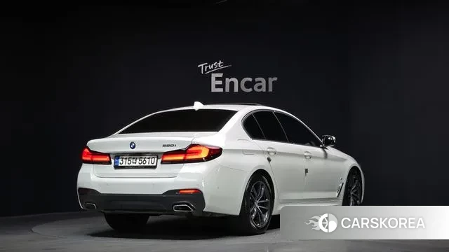 BMW 5 Series (G30) id 3639764 из Кореи 12