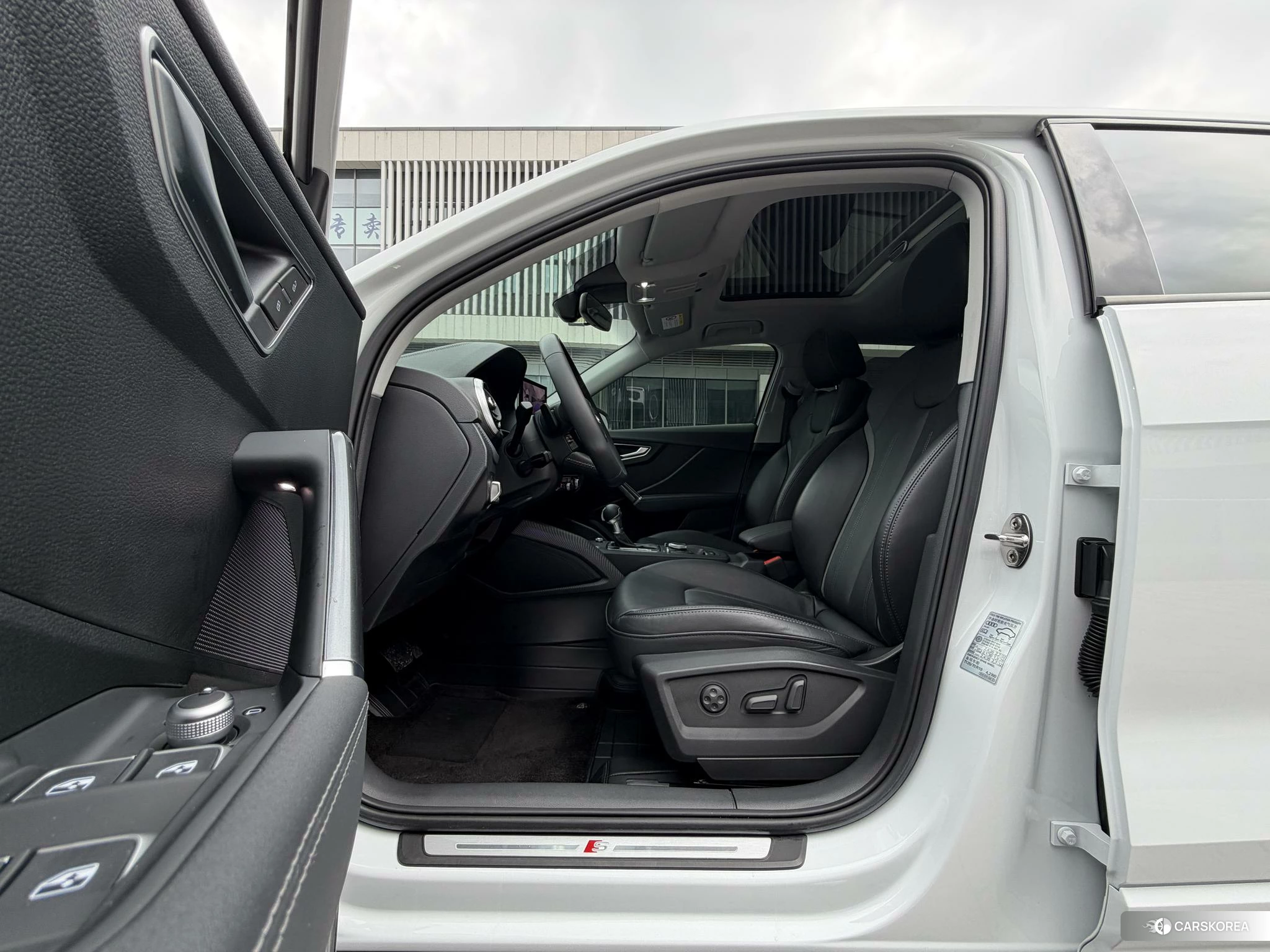 Audi Q2L id 4487333 из Китая 10
