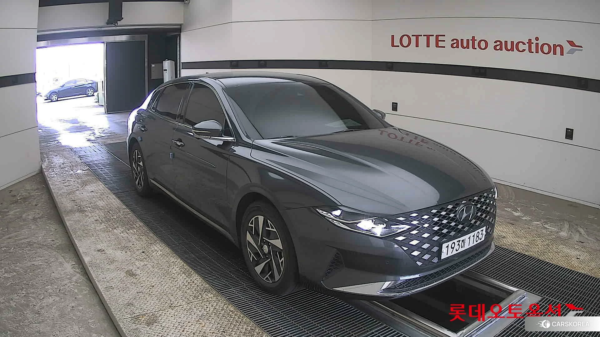 Hyundai Grandeur Hybrid id 3882011 из Кореи 12