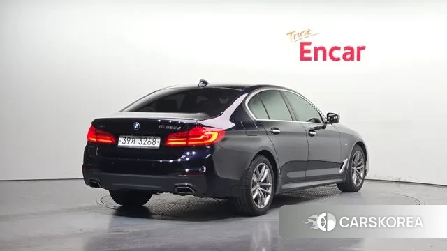 BMW 5 Series (G30) id 3667065 из Кореи 12