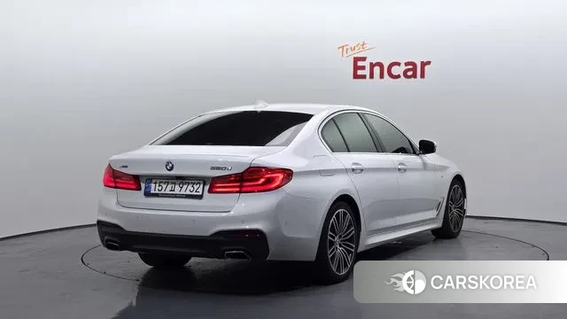 BMW 5 Series (G30) id 2976337 из Кореи 12