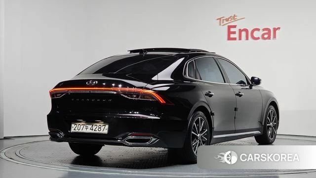 Hyundai The New Grandeur IG id 3885671 из Кореи 12