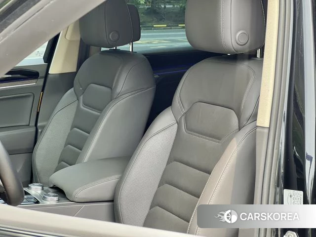 Volkswagen Touareg id 4277399 из Китая 7
