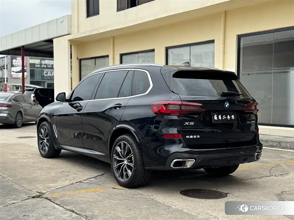 BMW X5 id 4634827 из Китая 10