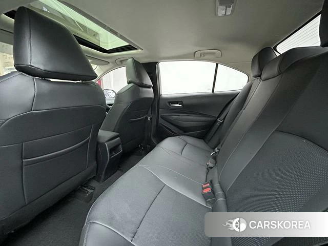 Toyota Corolla id 4258944 из Китая 12