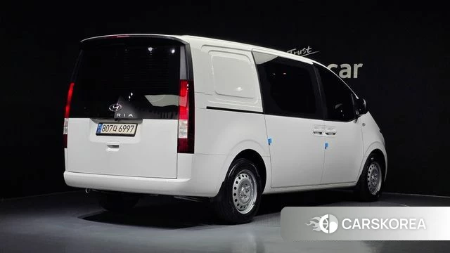 Hyundai Staria id 4541575 из Кореи 12