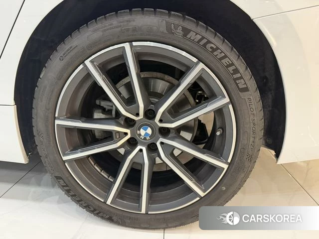 BMW 3 series id 4277784 из Китая 12