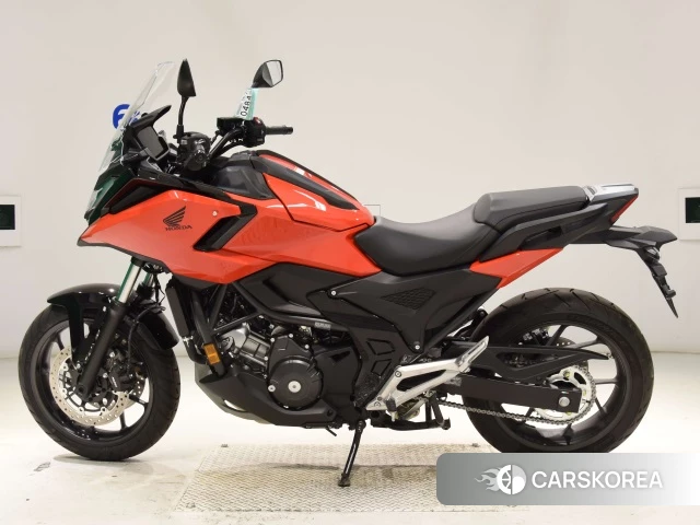 Проданный Honda NC750X DCT 2026 из Японии