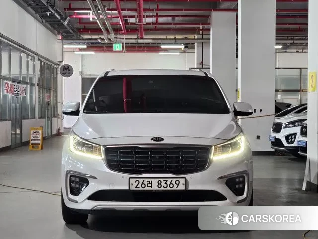 Kia The New Carnival 2018 Белый из Кореи, фото 5