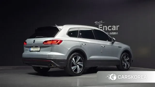 Volkswagen Touareg 3rd generation id 3525333 из Кореи 12