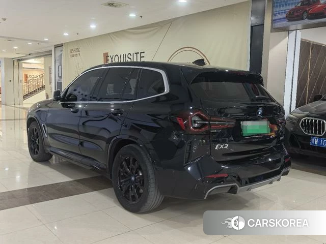 BMW iX3 2023 Черный из Китая, фото 2