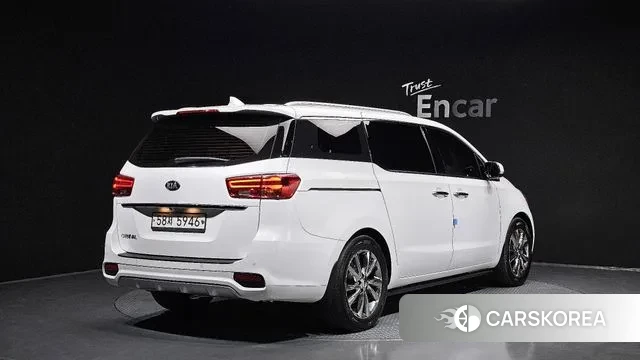 Kia The New Carnival id 3536214 из Кореи 12