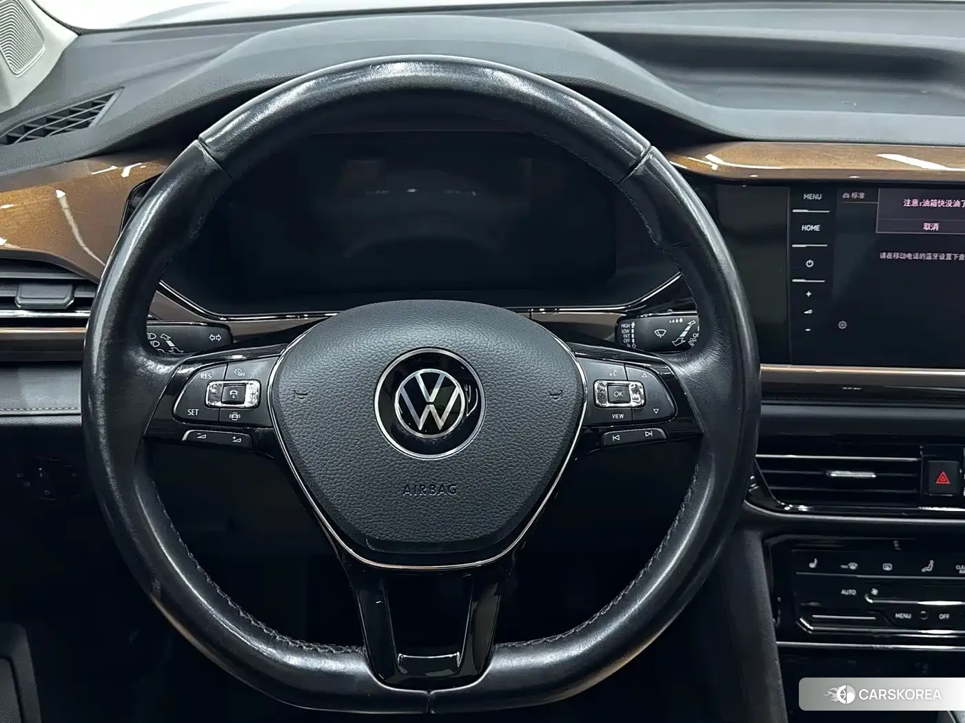 Volkswagen Tharu 2022 Черный из Китая, фото 2