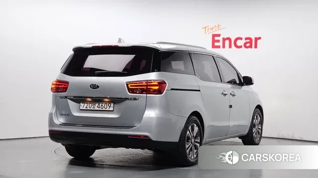 Kia The New Carnival id 3297018 из Кореи 12